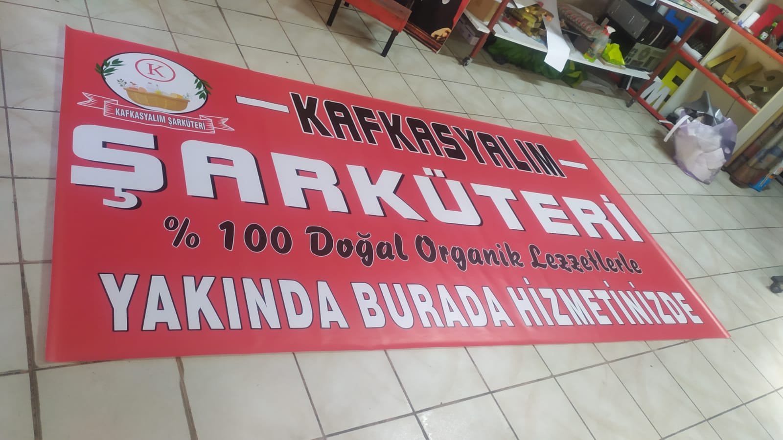 BEYLİKDÜZÜ VİNİL AFİŞ, AFİŞÇİ, PANKART, SEÇİM AFİŞİ, BRANDA  AFİŞ, BEZ AFİŞ, SOPALI AFİŞ